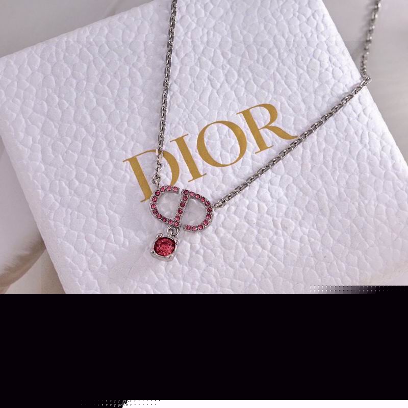 Dior Necklace 03yxs75